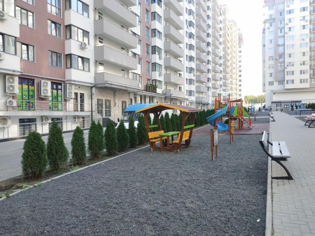 Exfactor Apartment